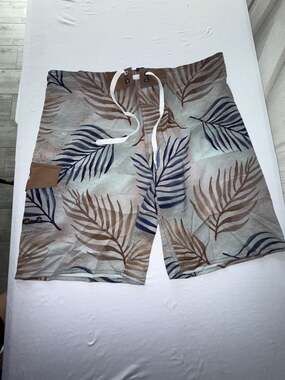 Unitop Men's Tropical Leaves Pattern Quick Dry Board Shorts (b93)